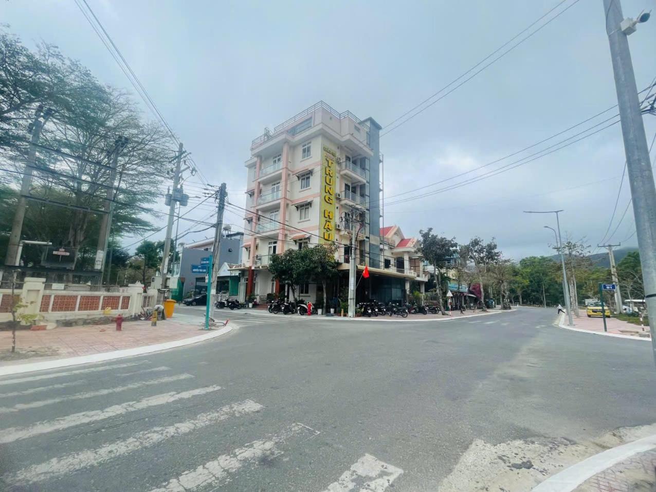 Trung Hau Hotel กงด๋าว ภายนอก รูปภาพ